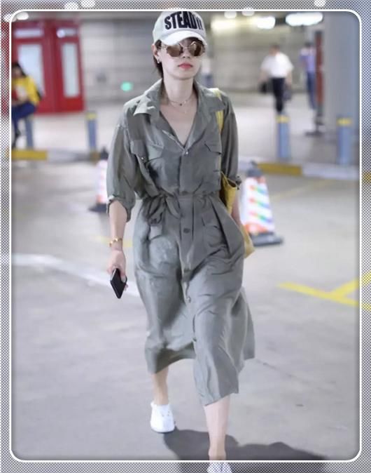 马伊琍不过烫了撮小卷毛，就从辣妈变少女，网友:太俏皮了!