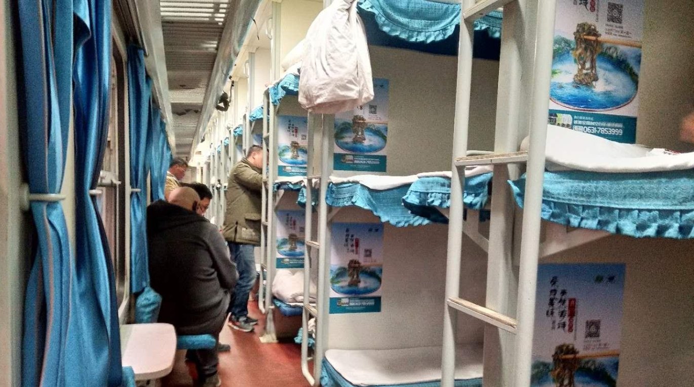 中国这列火车“有意思”，全程727公里，一站，全程还只有卧铺