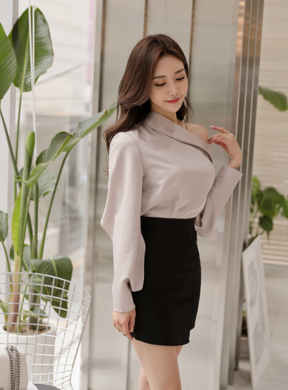 女神孙允珠,流星耀石仙紫幽雪香肩雪纺裙