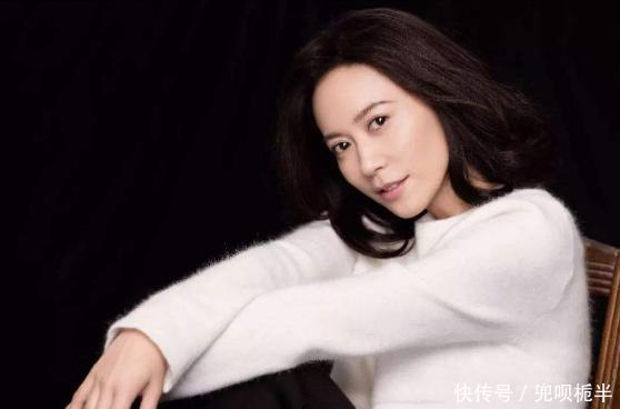  [奔四]女人奔三奔四不要紧，看你会不会搭配，女星气质穿搭学起来！