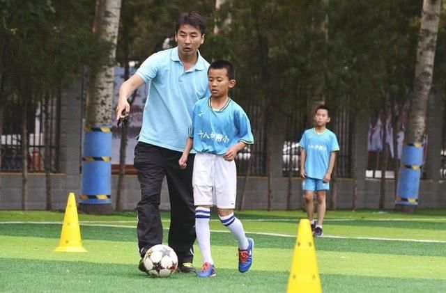 前国安队长谢朝阳桃色新闻被证诬陷 造谣者被行拘10日