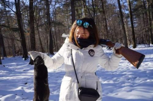 吉林唯一的国际狩猎场，游客能用真枪打猎，开一枪的价格太真实了