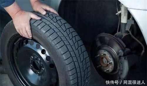 【高速】高速爆胎，在应急道换胎被扣6分？教你正确做法，不妨来