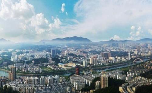  「许昌」河南这三座城市最适合居住，不是漯河，不是许昌，也不