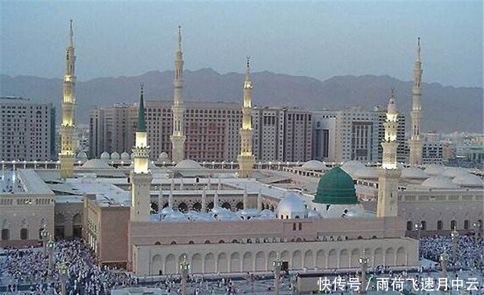 世界上最贵的建筑,耗资7000亿能容纳150万人,却造成111人死亡