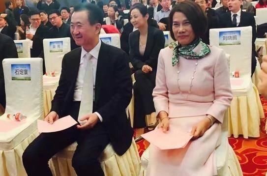 珠海第一电动汽车出现,京东物流车批量采用,紧