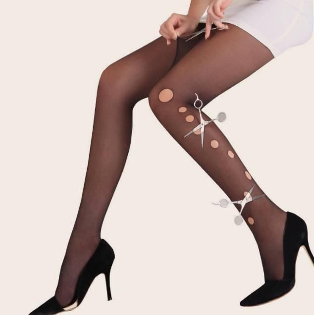 嫩白美脚配上性感高跟,绽放你不一样的魅力