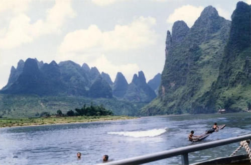 老照片:70年代的广西桂林,带你感受那个时代的桂林城