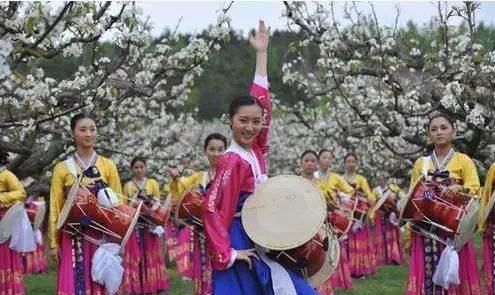 紧邻朝鲜最大的边境城市，境内旅游资源丰富，在这里寻找诗和远方