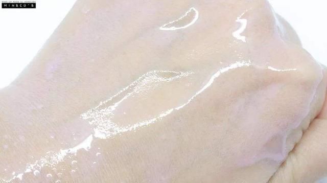  彩妆：为什么明星经常化妆、熬夜,皮肤还是那么好呢?