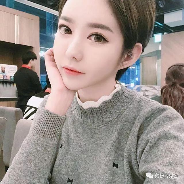 韩国首尔模特儿崔疎曳身材凹凸有形最新ins社交媒体个人照片