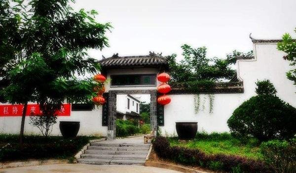  江苏@江苏、山东、河南和安徽四省交界，所在两个县，一个被称长寿之乡