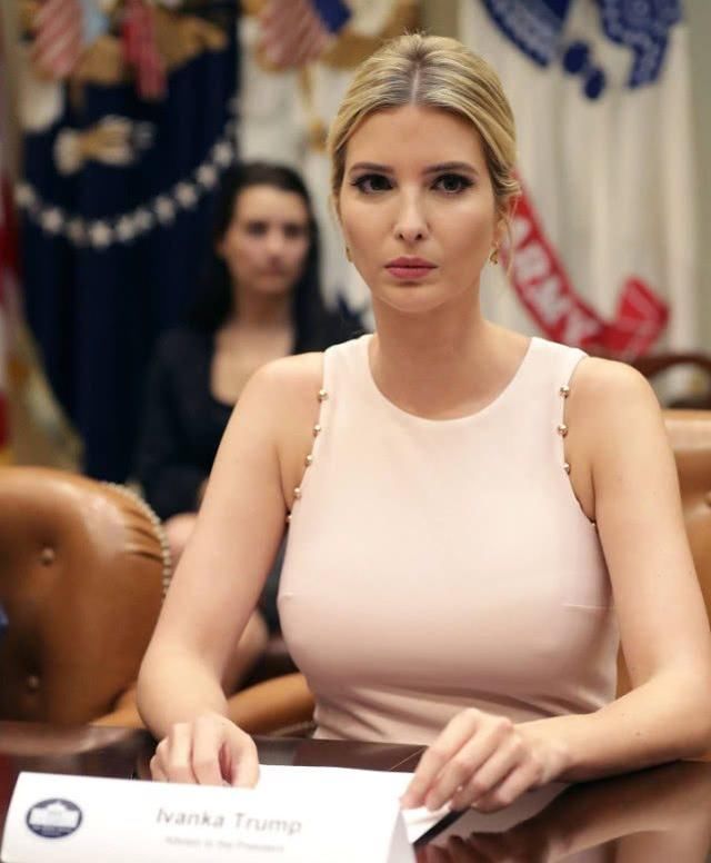 按照中国人的审美标准，特朗普的女儿伊万卡算美人吗？你怎么看？