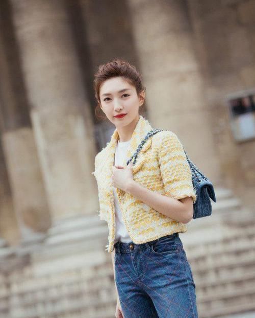 「各式不同」早春最流行的小香风,俏丽甜美又时髦,演绎你的独特摩登气息