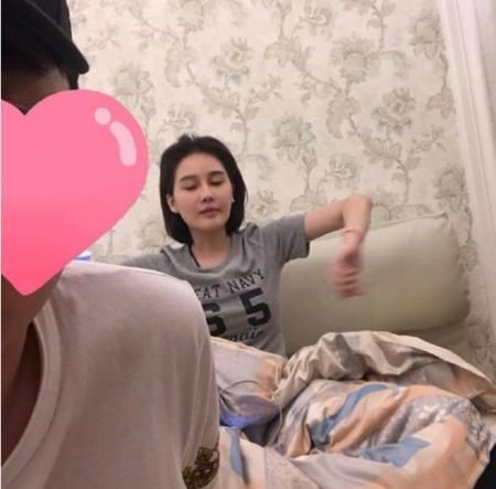 小虎犟怒怼赵本山女儿感情欺骗?承认两人已分手,网友评论扎心了