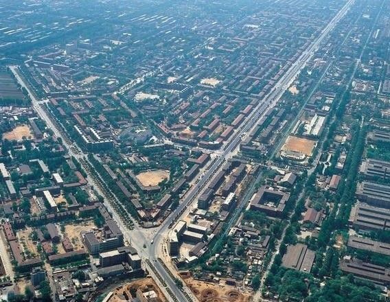 一组拍摄于40年前的中国城市航拍，来看看是否有你的家乡?