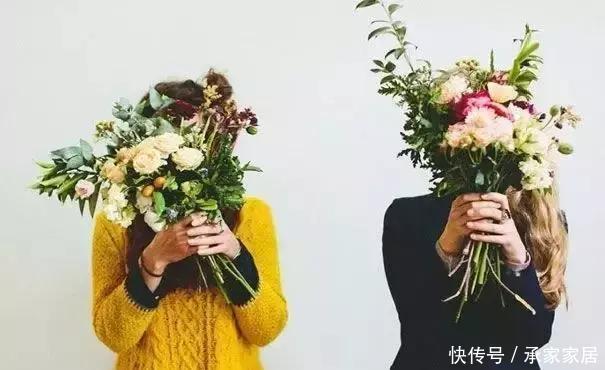  『祝花』爱养花，会养花的人，生活一定不会太差！祝花常开，祝你常笑！