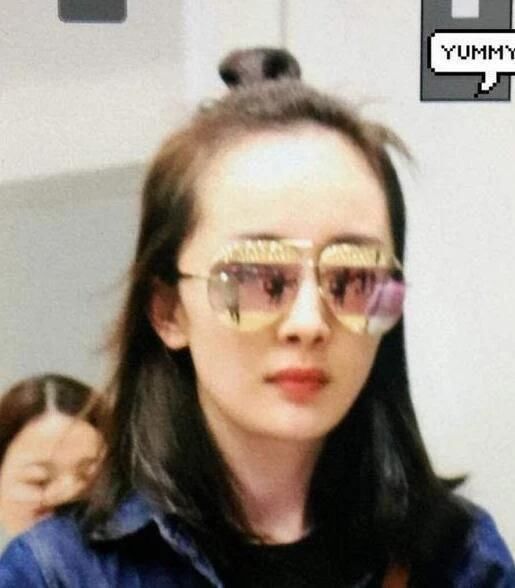 吴昕这次终于穿对了衣服，可这发型是什么鬼?