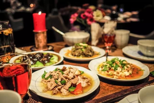 探秘“最美环线”，三步两步便是天堂丨人间指南