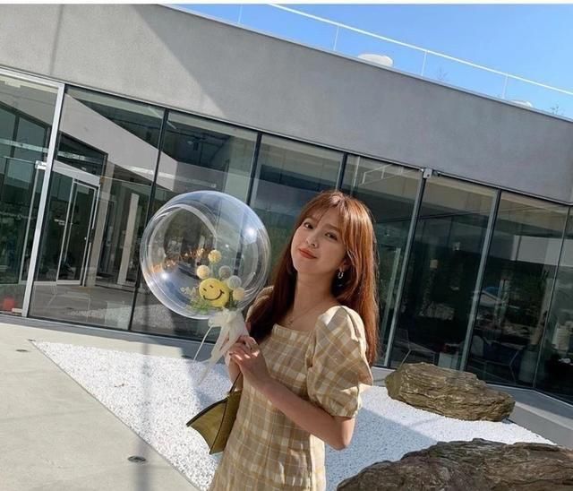  「挑选」又到了穿裙子的季节，如何挑选适合自己的裙子这三种必买
