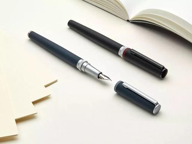 优雅男性,连笔都是讲究的