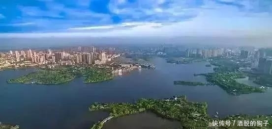 湖北又一高铁要修建，或许会让沿途经济腾飞，其中有你的家乡吗？