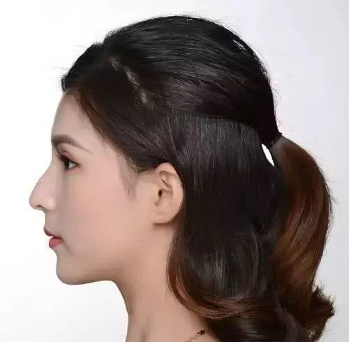 头发这样扎，做温柔小女人！