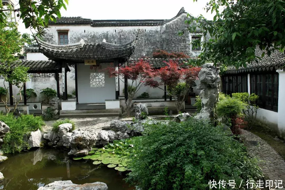 4000米高空跳伞是什么感觉？来甪直体验当“鸟人”的滋味