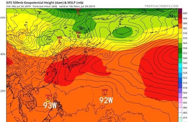 双台风又共舞？一个或达12级登陆我国，一个或成超强台风登陆日本