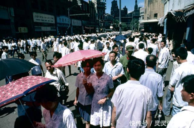 #夏季#老照片八十年代的夏日生活街拍!