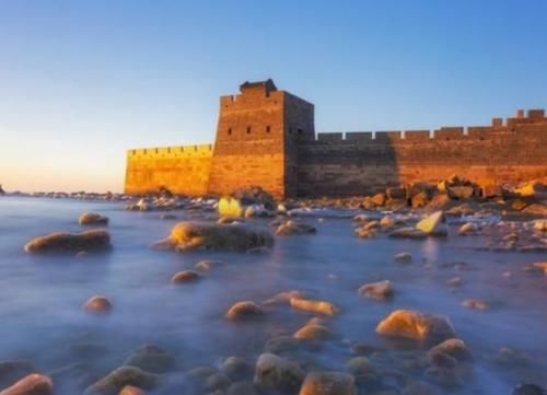为什么长城的尽头在大海？连老外也赞不绝口，看完佩服古人智慧！