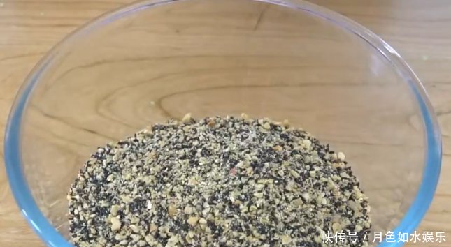 【香甜】又到了吃青团的季节,其实做法很简单,软糯香甜,超级好吃