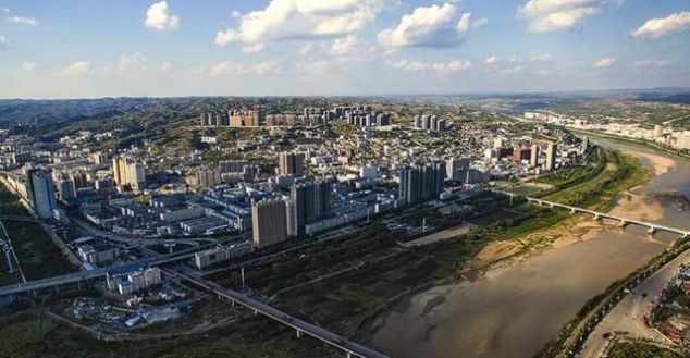  古代历史上：中国距离最近的两个县城，仅仅300米，经济为何相差