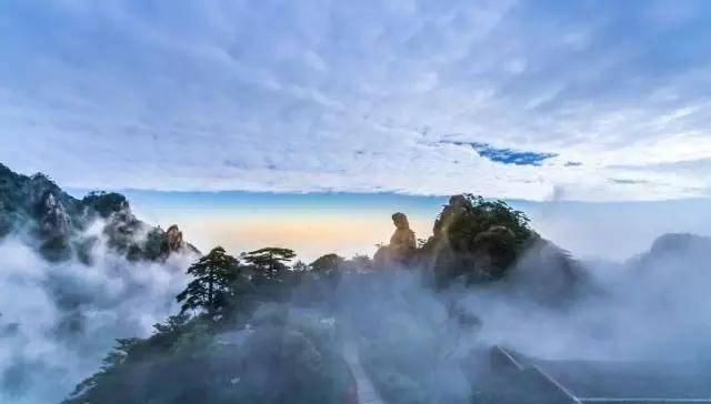  『一幅幅』在雨里，三清山幻化成一幅幅水墨丹青…