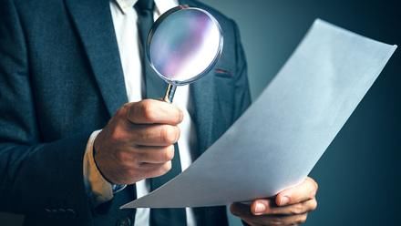  #人民日报#被人民日报点名痛批的陈副厅长，还被纪委查出了其他