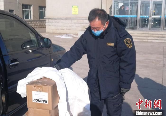  防控物资：约158万只口罩经满洲里海关入关抗疫
