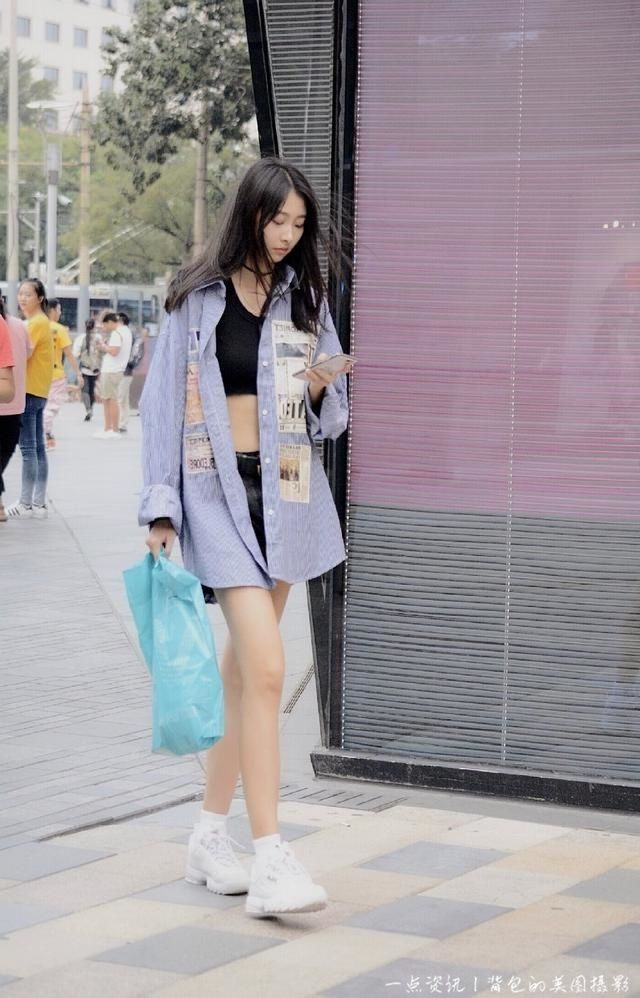 人像摄影：姑娘时尚，优雅，非常的精致美丽