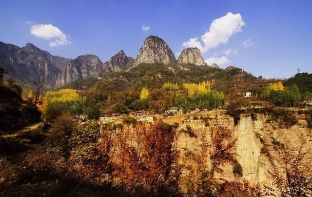 河南这座山村曾住着李世民的红颜知己 每到秋天风景如画