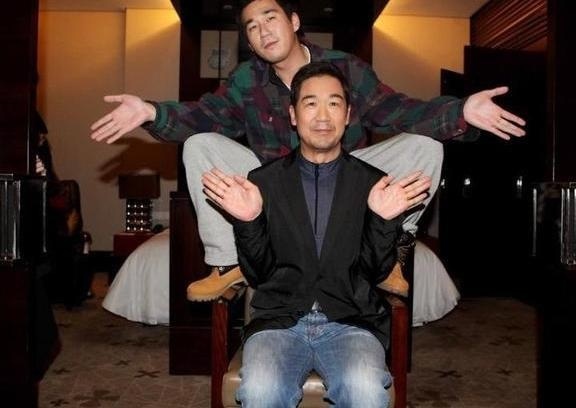 李双江之子提前出狱被官方辟谣，这些星二代让明星父母操碎了心