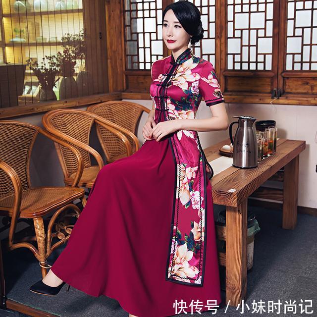 『勾勒』这几款旗袍勾勒曼妙身姿,让你在春光烂漫里美成画