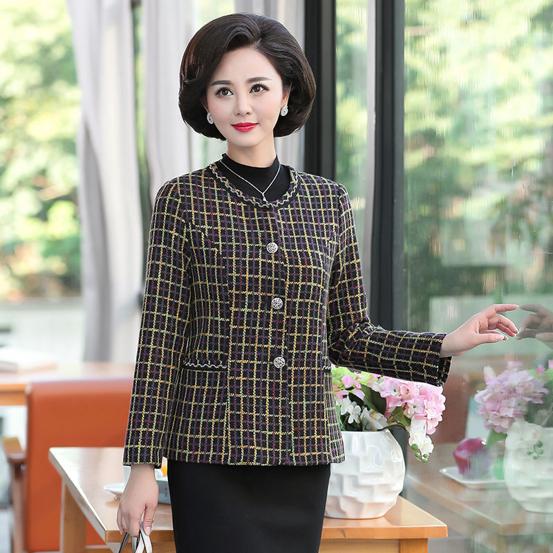 60后这种衣服现在要记得穿，款式精致超好看，让你穿出年轻态