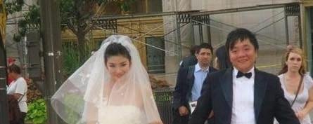 黄奕女儿模特大赛获奖，黄毅清发微博嘚瑟，被网友一句话打脸！