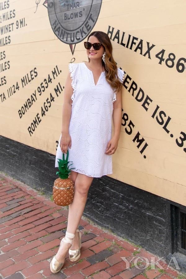 被食物迷惑的迪丽热巴告诉你，被食物迷惑也能美美哒~