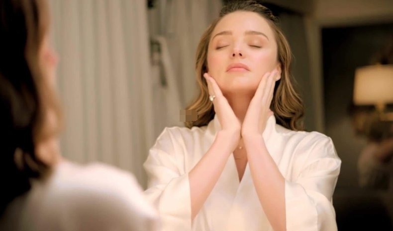  「脸上」脸上皮肤好的女人，与这4个洗脸习惯有关，现在了解很受益