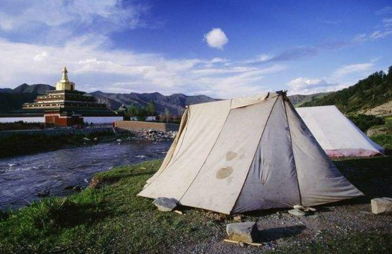 去西藏千万别干3件事,一不小心就走不了了,比穷游女还惹不起