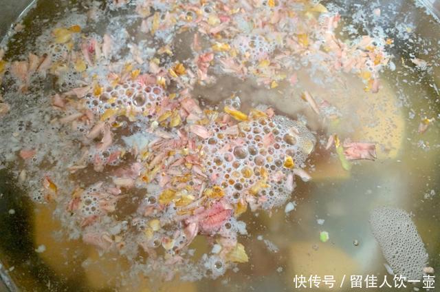  『把红薯』红薯花生咸饭汤，一碗暖汤入胃，帮助消食导滞！