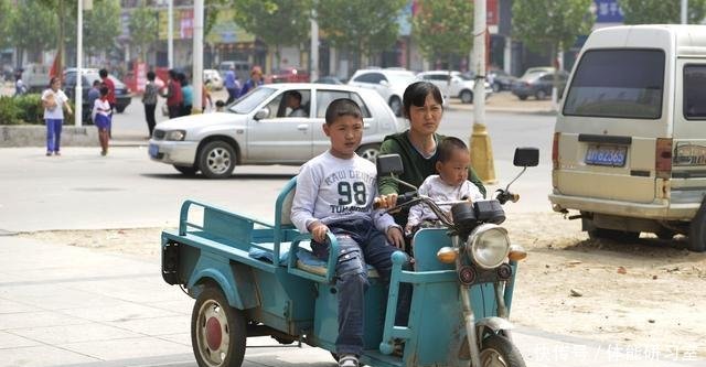 农民注意农村即将实行“三车共治”！以后出行或将受阻！