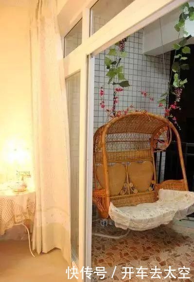  草绿色@媳妇把阳台搞成这样，我能申请睡阳台吗？
