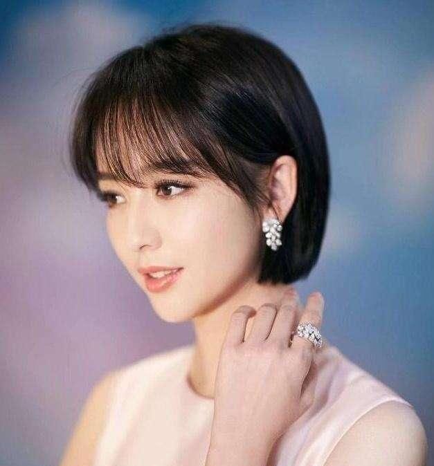 #短发#女生短发好看还是长发好看?