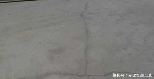  [自建房]在农村自建房里，为什么现浇板很容易出现裂缝？